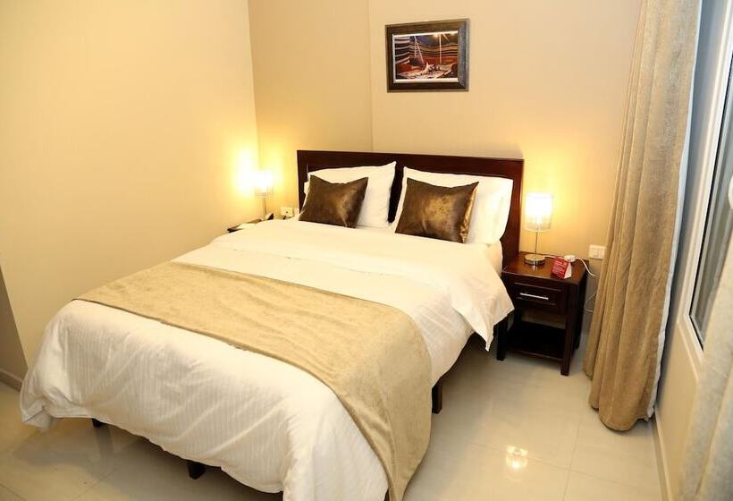 اتاق لوکس, Saint John