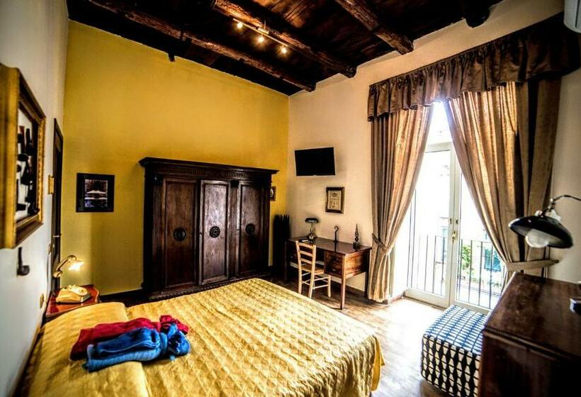 اتاق لوکس, San Gennaro B&b