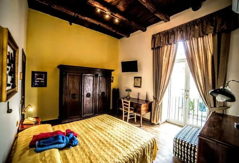 اتاق لوکس, San Gennaro B&b