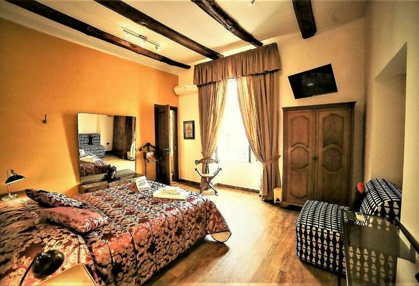 اتاق لوکس, San Gennaro B&b