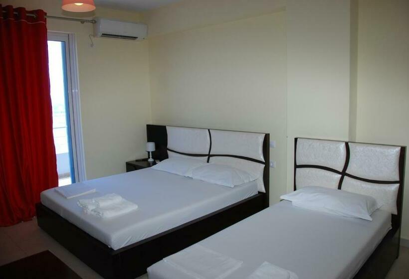 Triple Room Sea View, Summer Dream