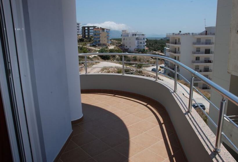 Triple Room Sea View, Summer Dream