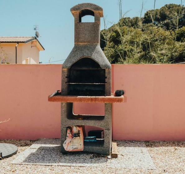 شقة غرفة واحدة, Villa Rosa