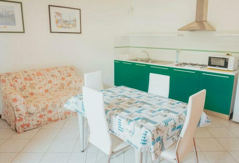 آپارتمان 1 خوابه, Villa Rosa