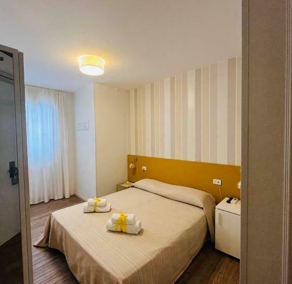 غرفة قياسية, Villa Rosa