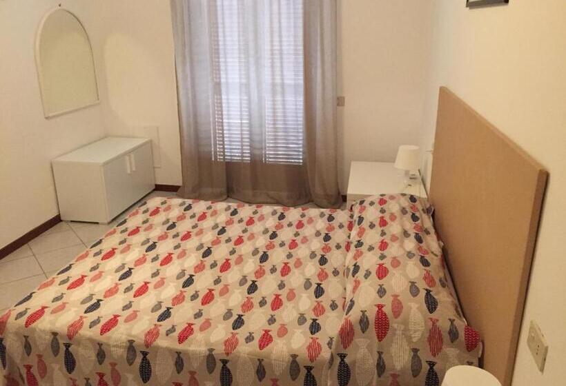 شقة غرفة واحدة, Villa Rosa