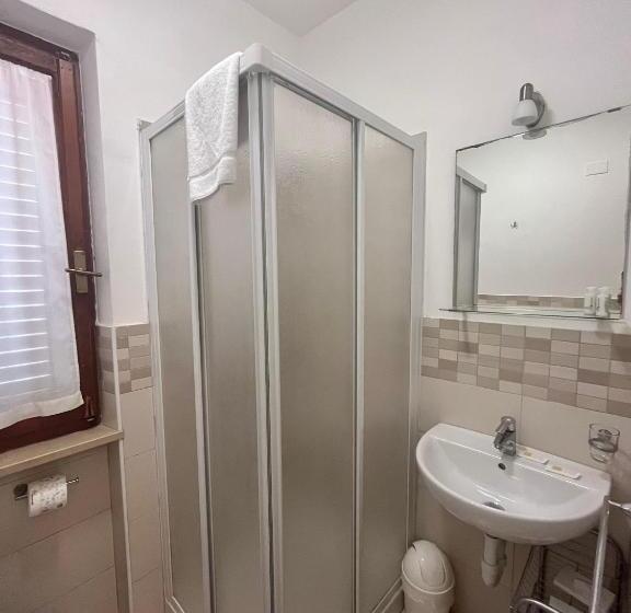 غرفة أساسية, Villa Rosa