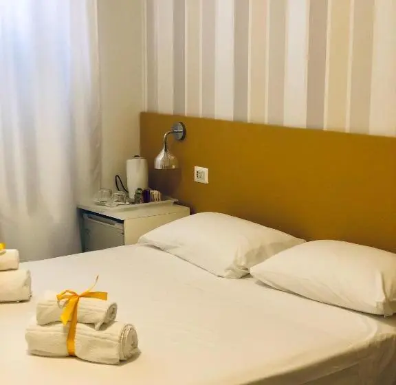 バルコニー付きデラックスルーム, Villa Rosa