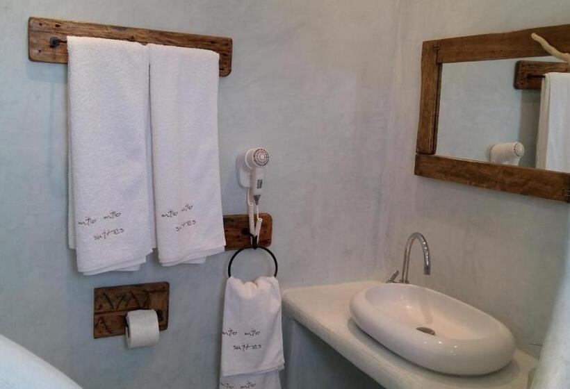 스탠다드 룸 바다 전망, Milo Milo Suites