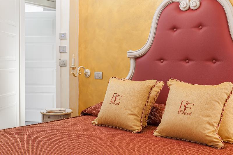 اتاق استاندارد, Relais Empire