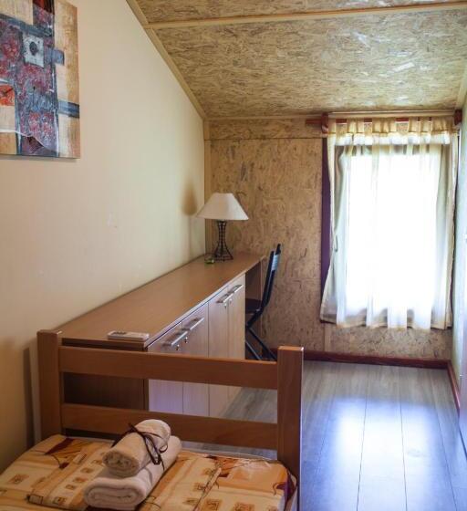 اتاق استاندارد, San Art Floating Hostel & Apartments