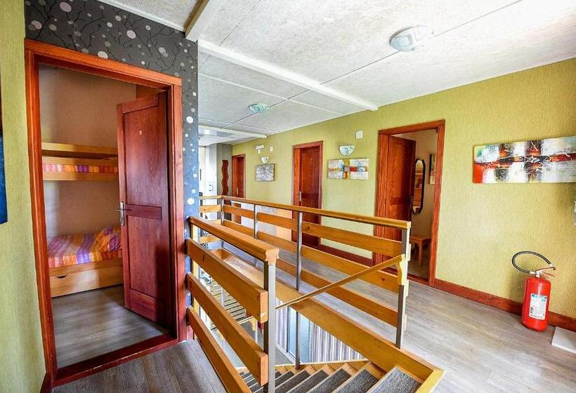 اتاق استاندارد, San Art Floating Hostel & Apartments