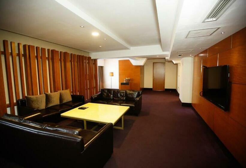 سوییت اجرایی, The Corporate Hotel Convention Centre