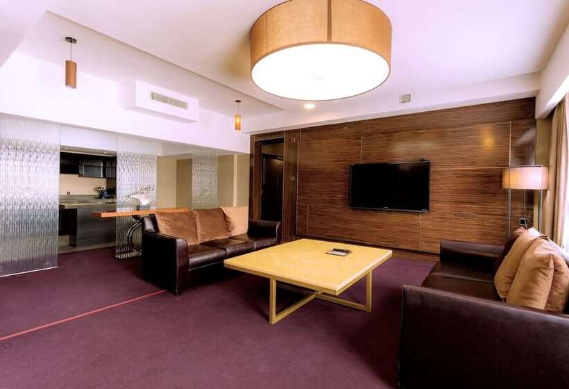 سوییت اجرایی, The Corporate Hotel Convention Centre