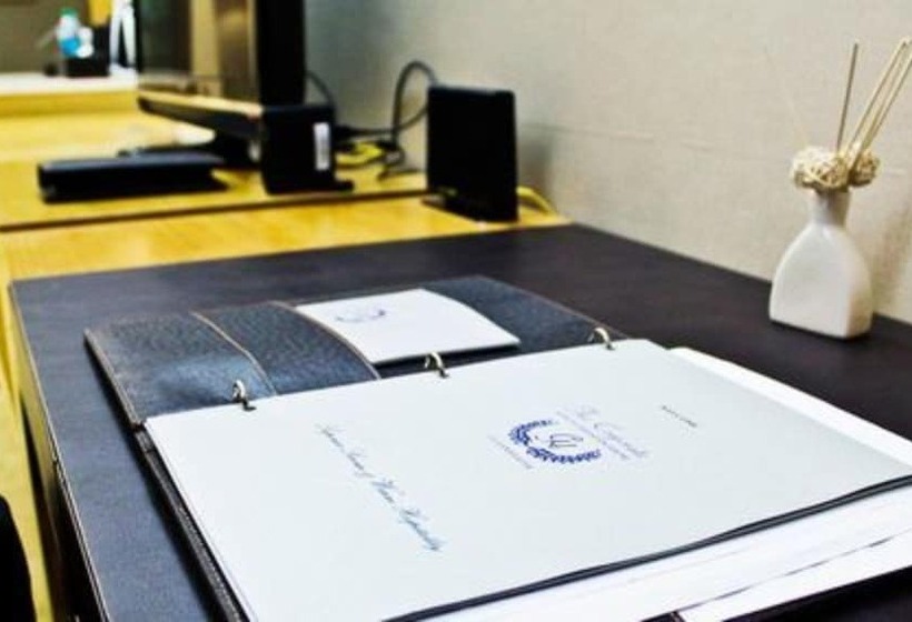 سوییت اجرایی, The Corporate Hotel Convention Centre