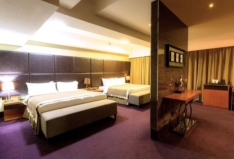 اتاق استاندارد, The Corporate Hotel Convention Centre