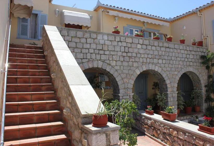 豪华工作室, Alkionides Hydra