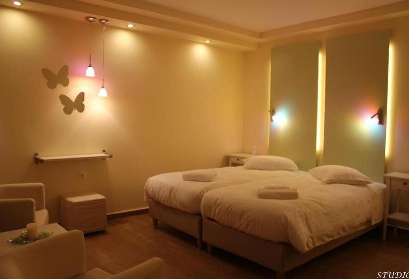 标准工作室, Alkionides Hydra