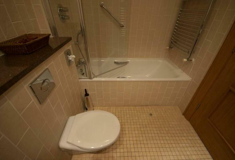 Номер Стандарт Индивидуальный, An Grianan