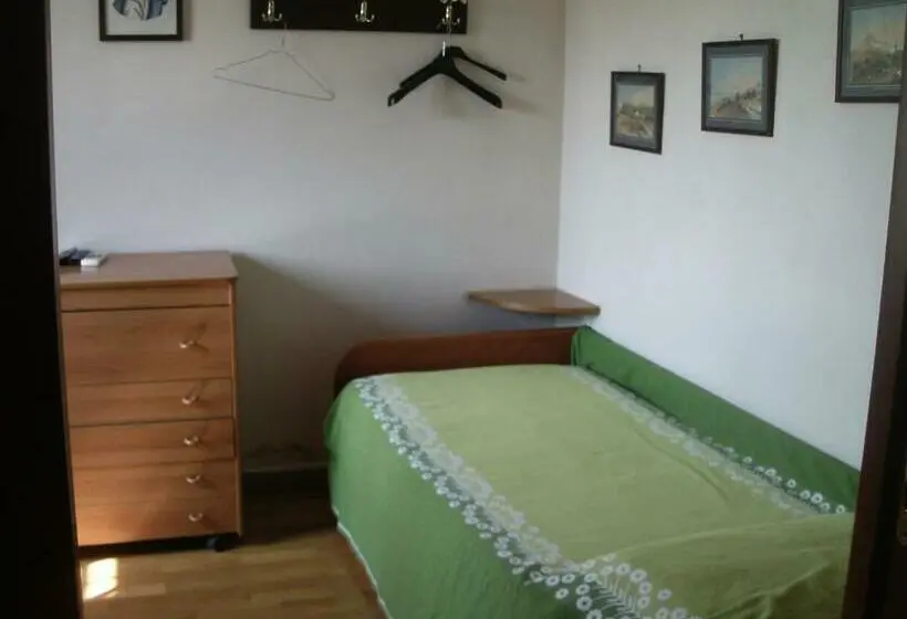 Standard Yhden Hengen Huone, Bed & Breakfast Fuocomuorto