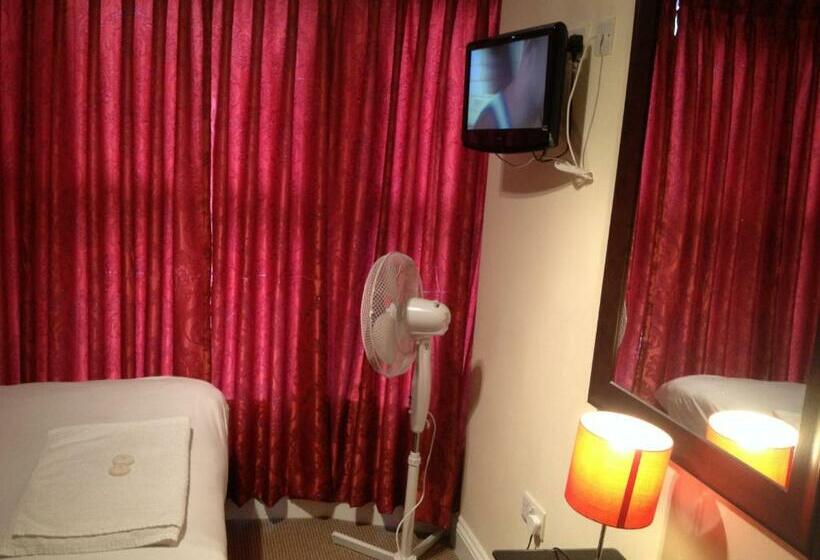 Номер Стандарт Индивидуальный, City Lodge London