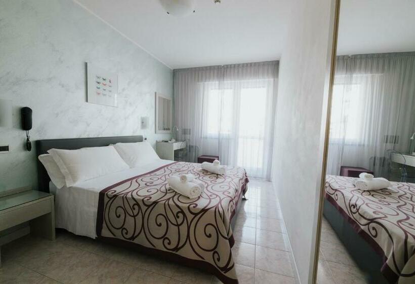 スタンダードルーム, Gloria