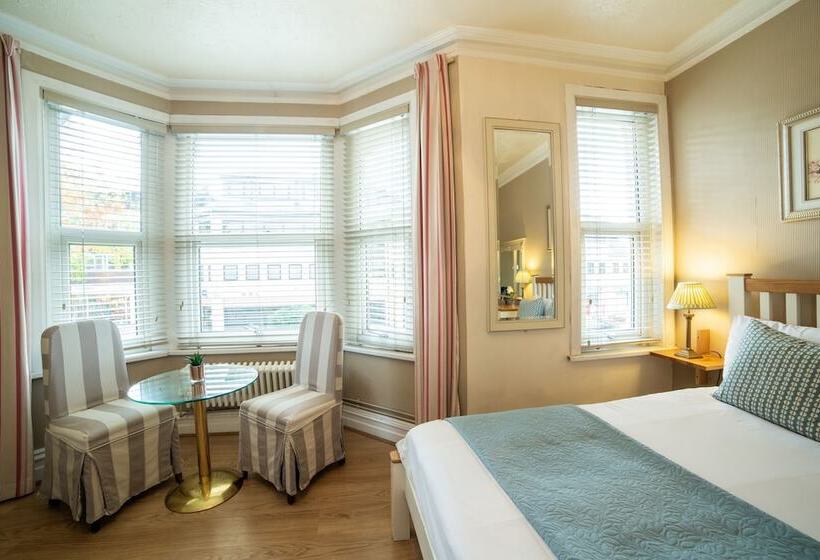 Трехместный Номер Deluxe, Lina Guest House