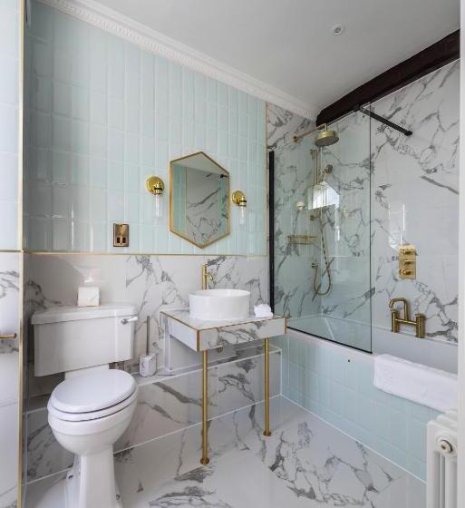 スーペリアールーム, The George