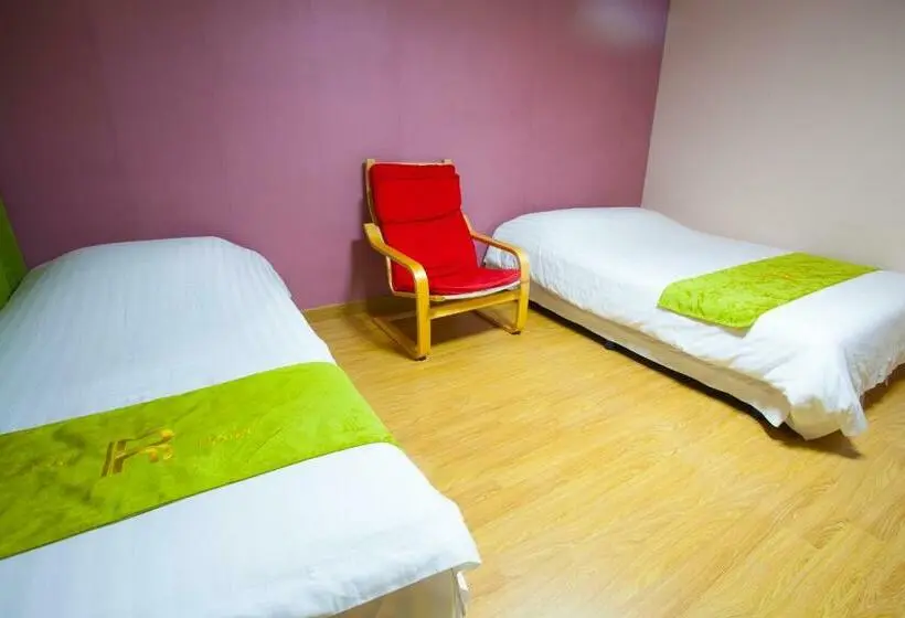 スタンダードトリプルルーム, Jeju R Hotel & Guesthouse