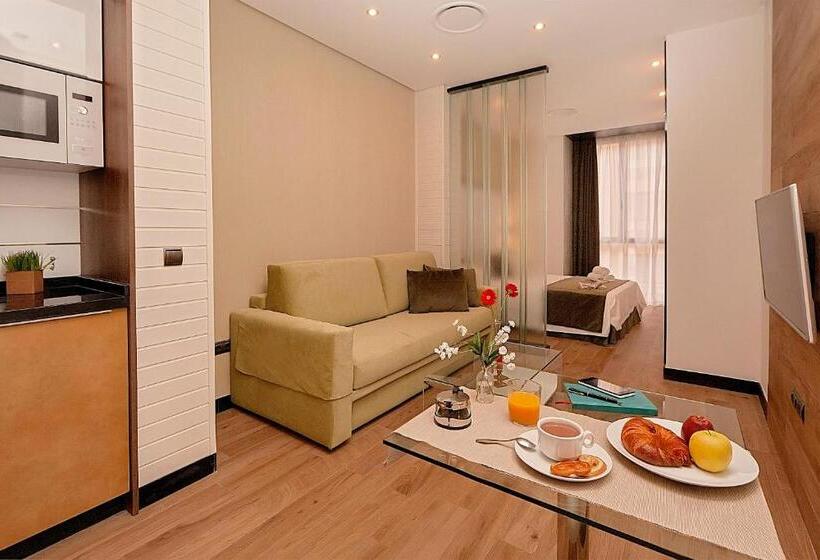 デラックススタジオ, Apartamentos Suites Oficentro Deluxe