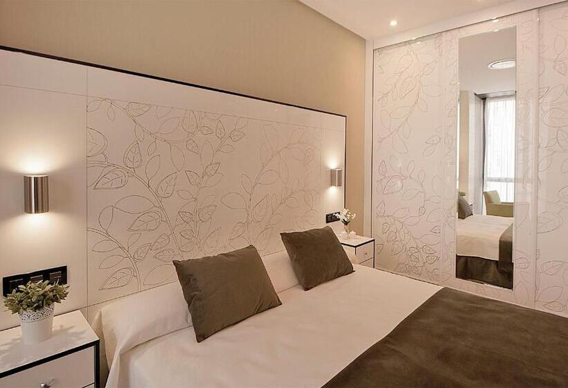 آپارتمان لوکس 1 خوابه, Apartamentos Suites Oficentro Deluxe
