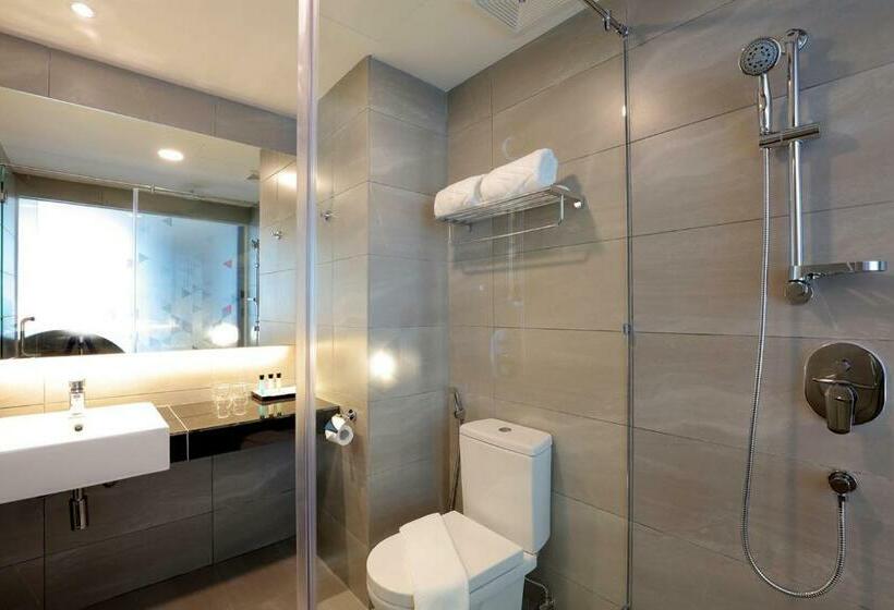 Номер Deluxe, Amerin Hotel Johor Bahru