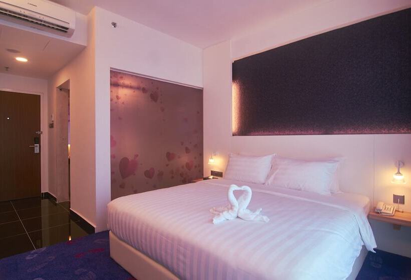Номер Deluxe, Amerin Hotel Johor Bahru