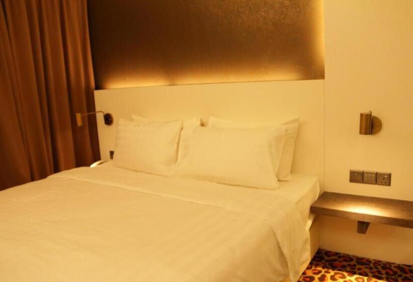 Номер Deluxe Кровать Кинг, Amerin Hotel Johor Bahru