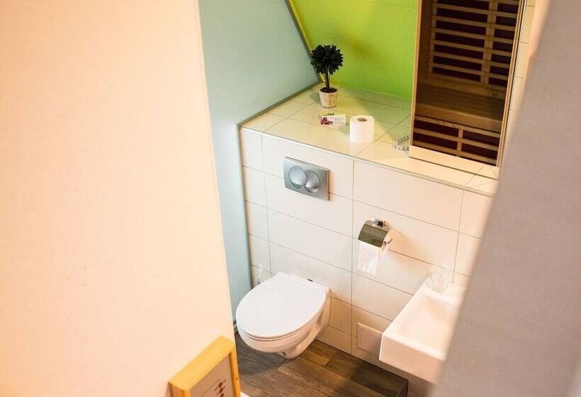 کلبه ییلاقی, Apartments & Wellness Skok