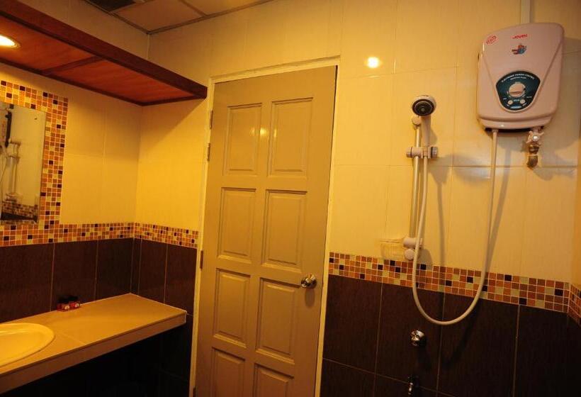 סוויטת ג'וניור, Arwana Inn Tok Bali