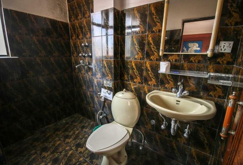 اتاق لوکس یک تخته, Golden Gate Guest House