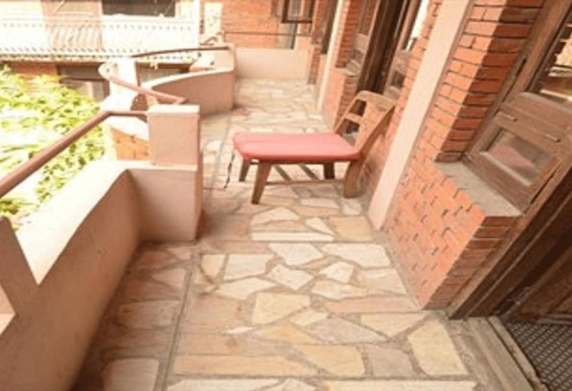 اتاق اکونومی با حمام مشترک, Golden Gate Guest House
