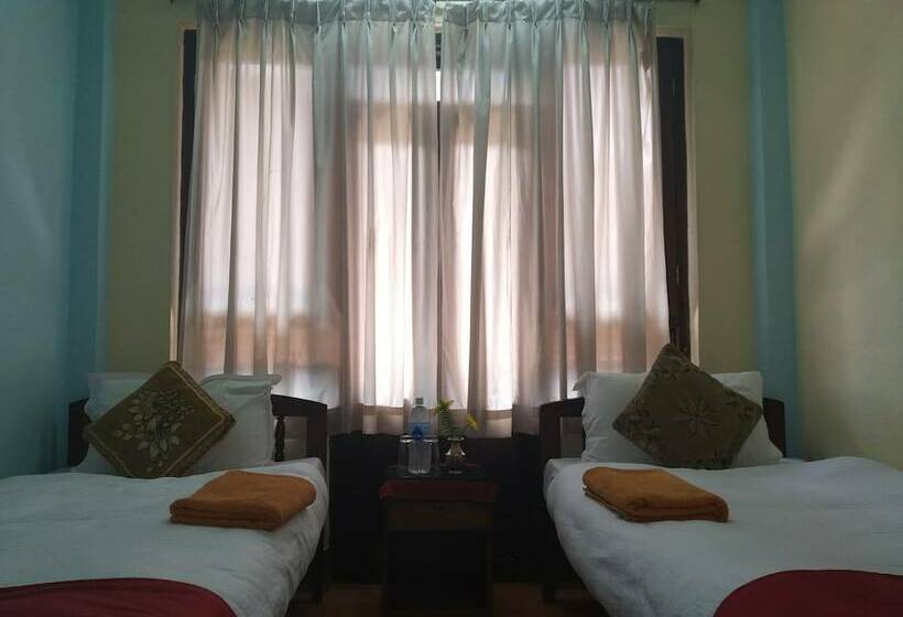 اتاق اکونومی با حمام مشترک, Golden Gate Guest House