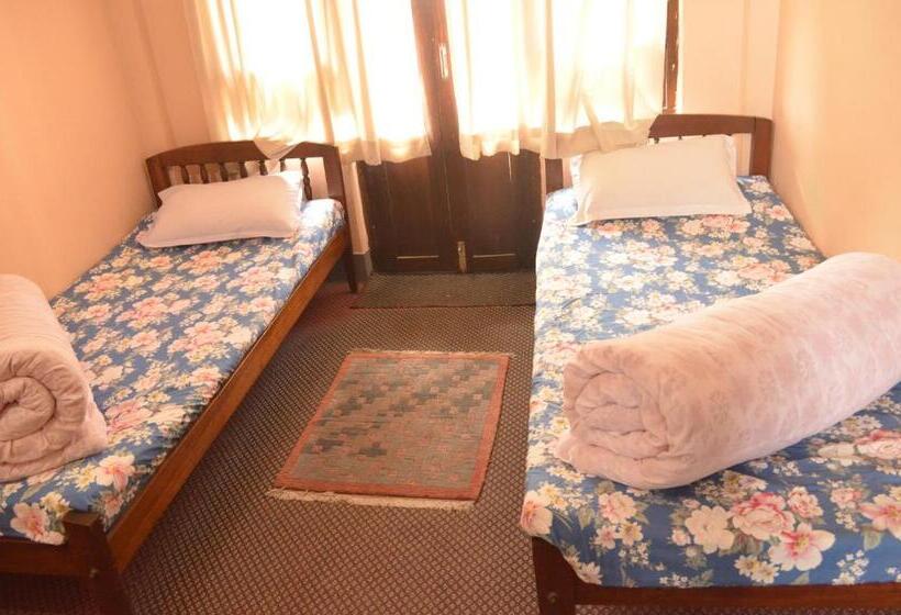 اتاق اکونومی با حمام مشترک, Golden Gate Guest House