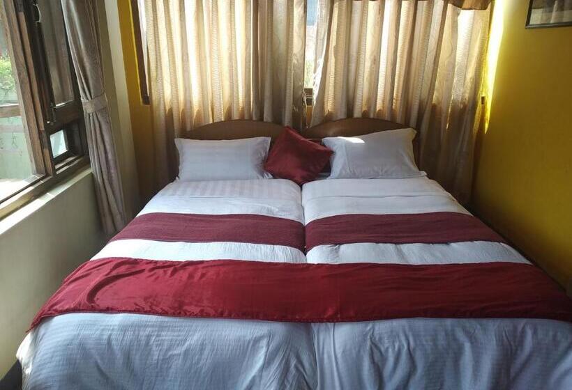 اتاق لوکس خانوادگی, Golden Gate Guest House