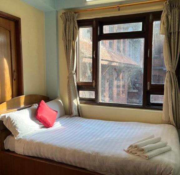 اتاق استاندارد, Golden Gate Guest House