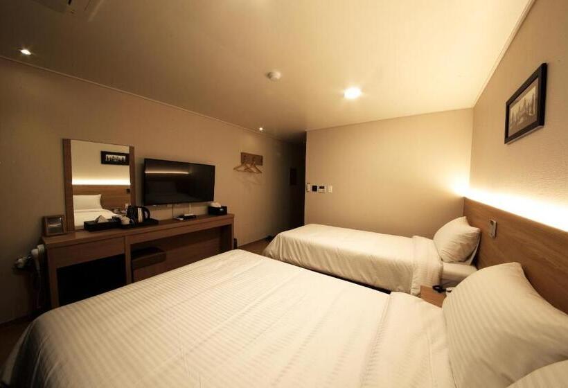 Quarto Deluxe, Harbor