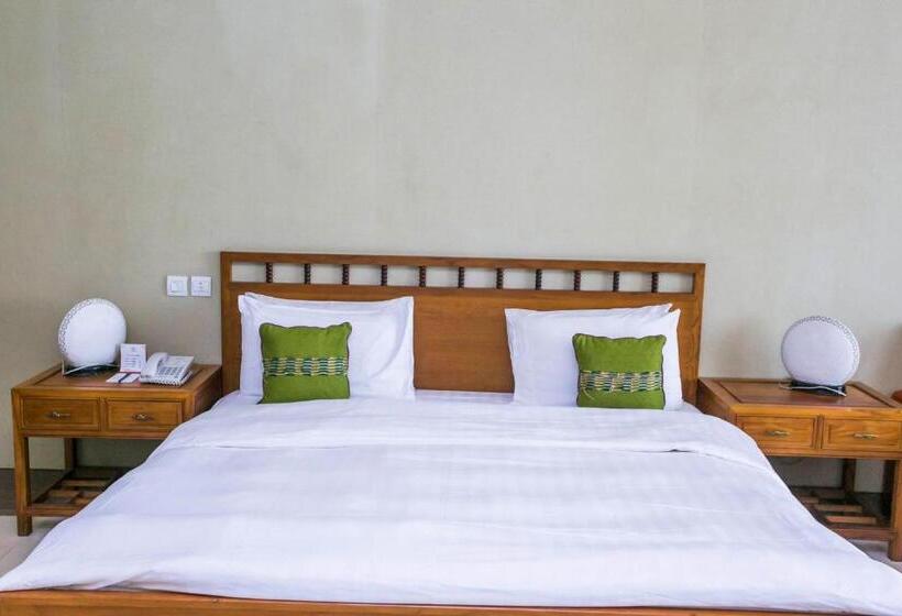 سوییت سوپریور, Lagos Oriental