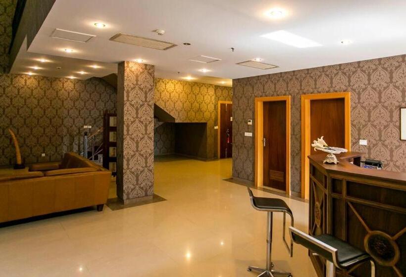 سوئیت پرزیدنت, Lagos Oriental