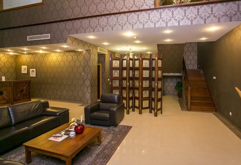 سوییت لوکس, Lagos Oriental