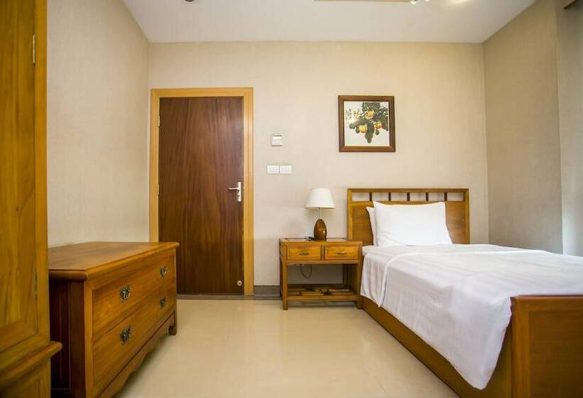 سوئیت ریاست جمهوری 2 خوابه, Lagos Oriental