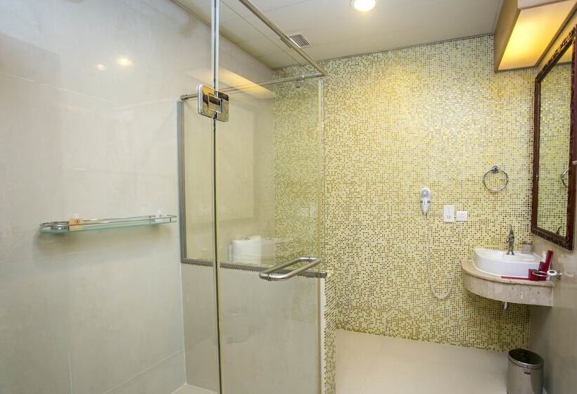 سوییت لوکس, Lagos Oriental