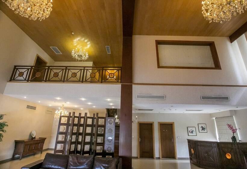 سوئیت پریمیوم 2 خوابه, Lagos Oriental