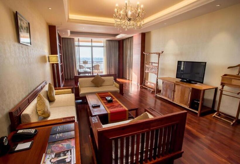 Президентский Люкс, Landmark Mekong Riverside